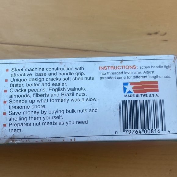 Vintage Reeds Rocket nut cracker - Picture 3 of 7